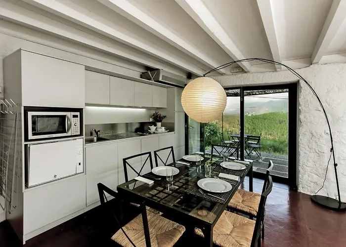 Gotogeres - Casa Do Lagar - Sobrenatura *